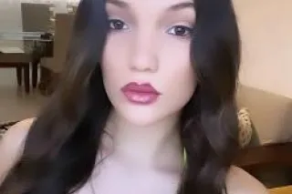 Sexy and ❤ hot Latina🔥🔥 - Image 1